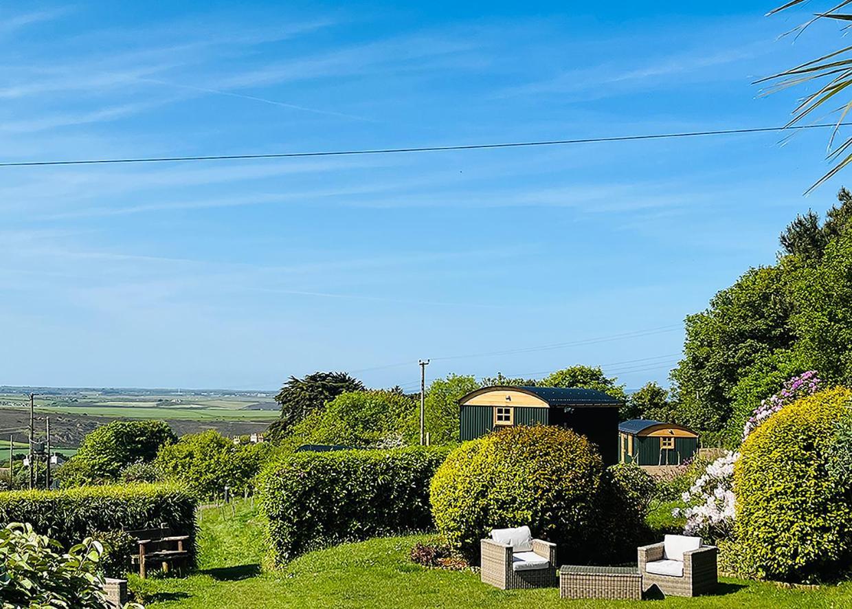 Beacon Country House Hotel & Luxury Shepherd Huts St Agnes  Extérieur photo